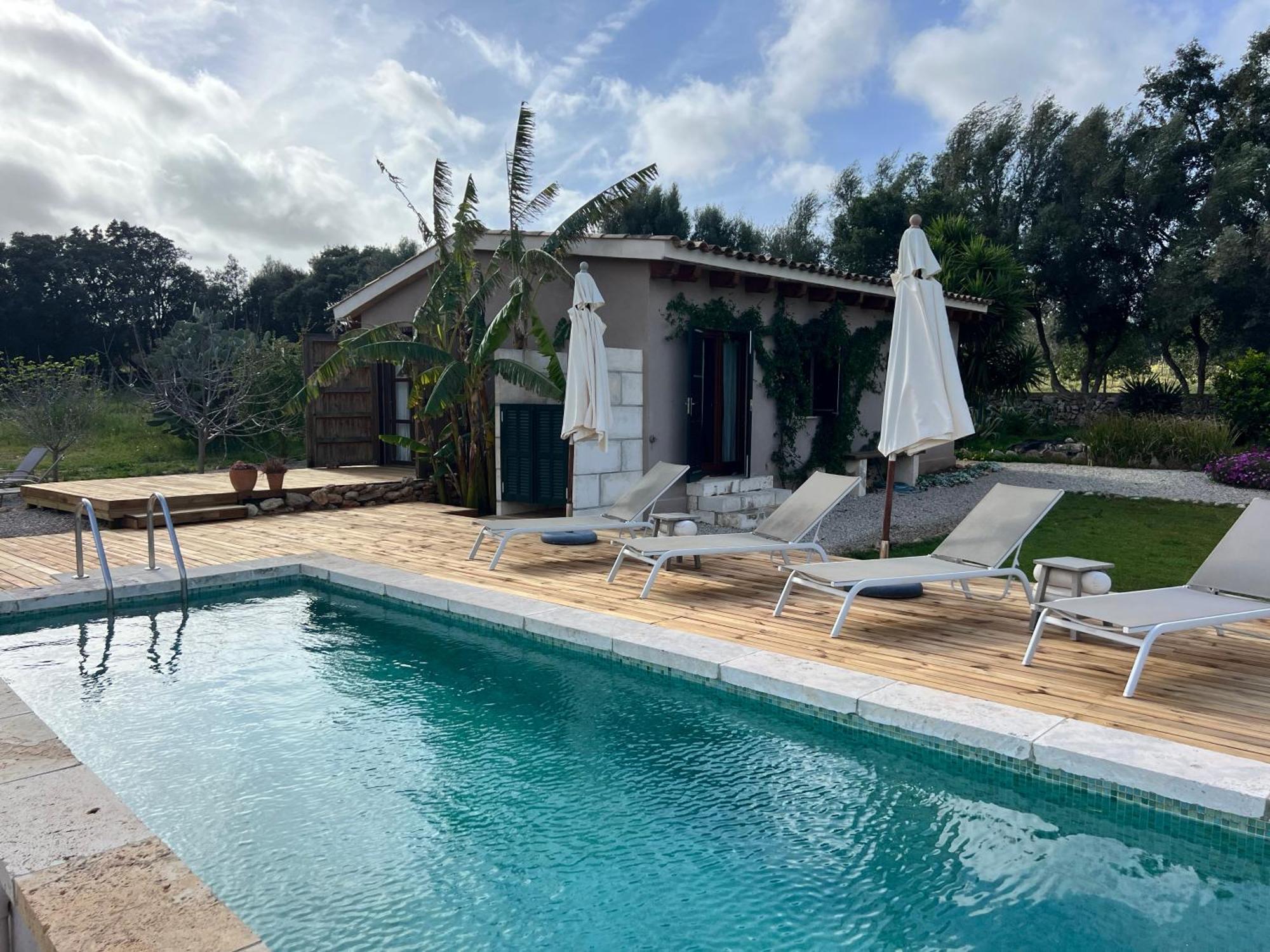 Dos Caballeros Winery & Vacation Chalet Llubí